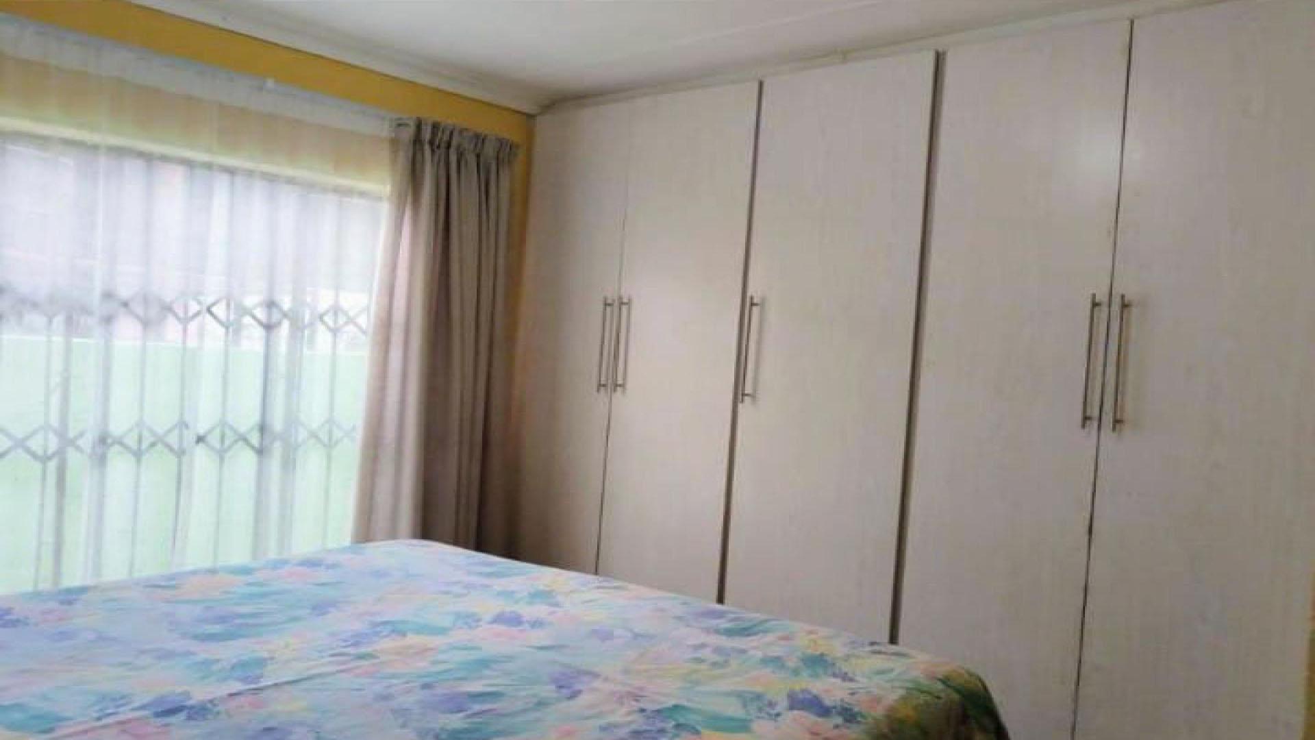 Bed Room 2 of property in Soshanguve East