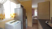 Kitchen - 6 square meters of property in Soshanguve East