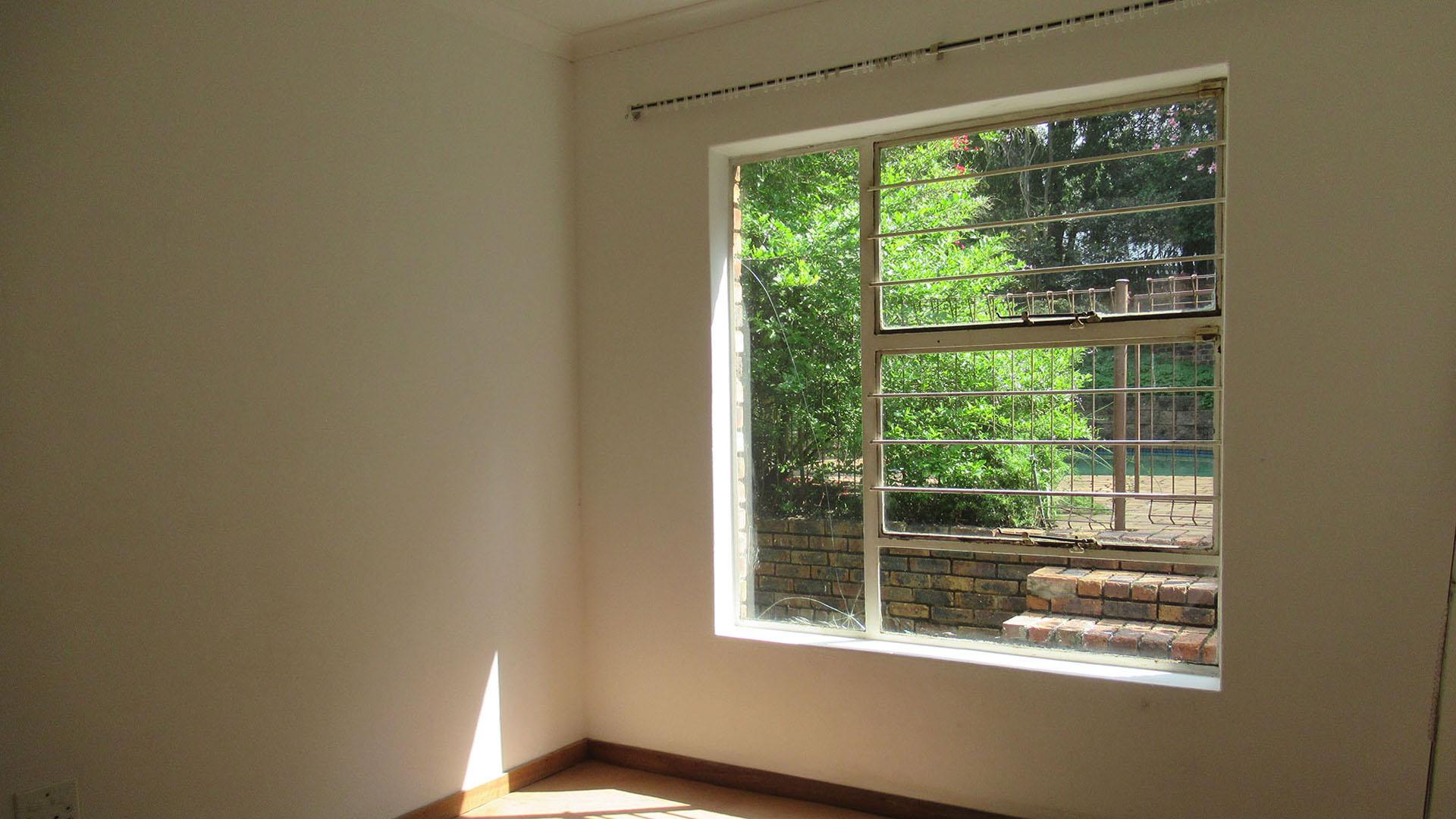 Bed Room 1 - 17 square meters of property in Northwold