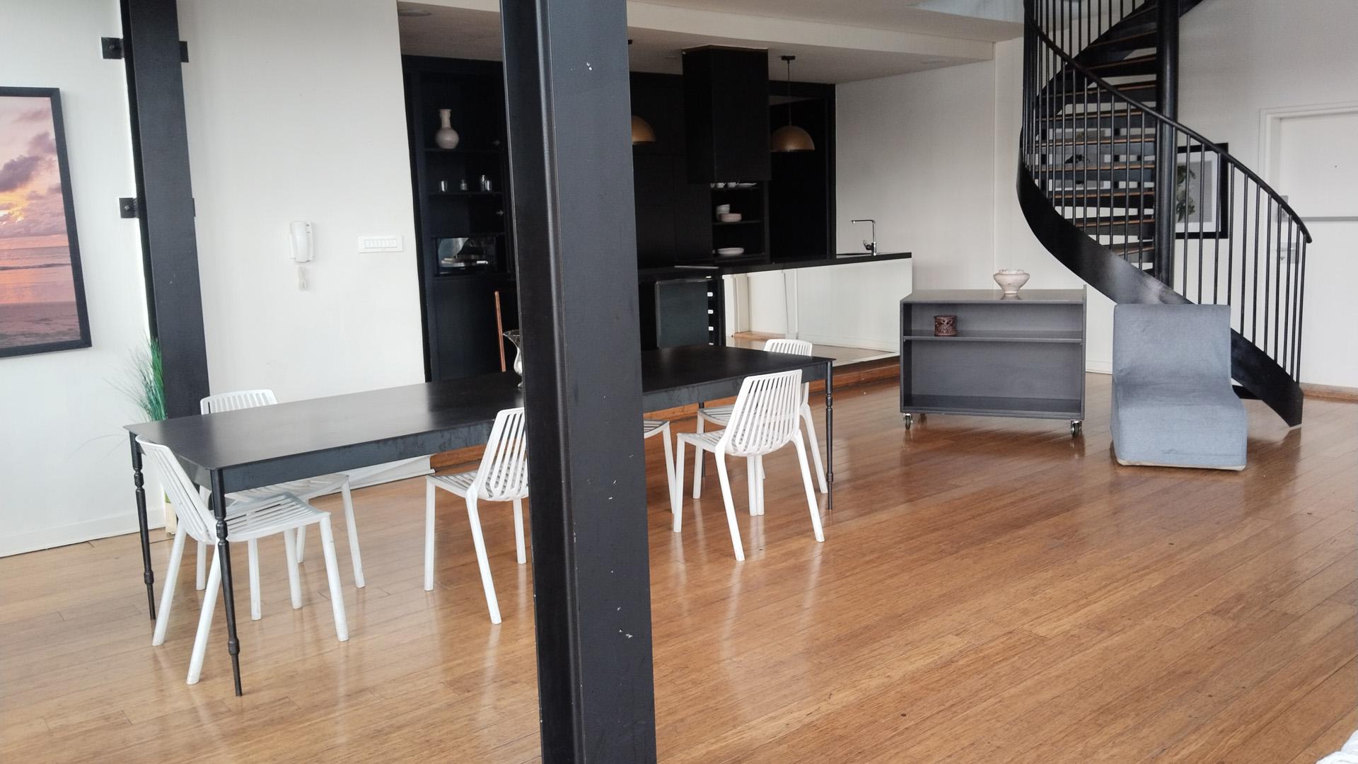 Dining Room of property in City and Suburban