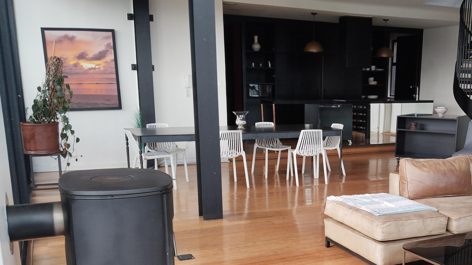 Dining Room of property in City and Suburban