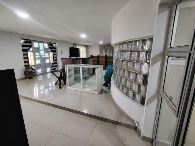 7 Bedroom House for Sale For Sale in Newcastle - MR698651