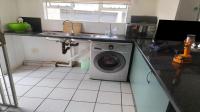 Kitchen - 11 square meters of property in Oakdene