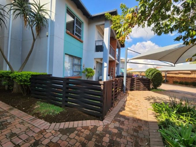 3 Bedroom Apartment for Sale For Sale in Florentia - MR698690