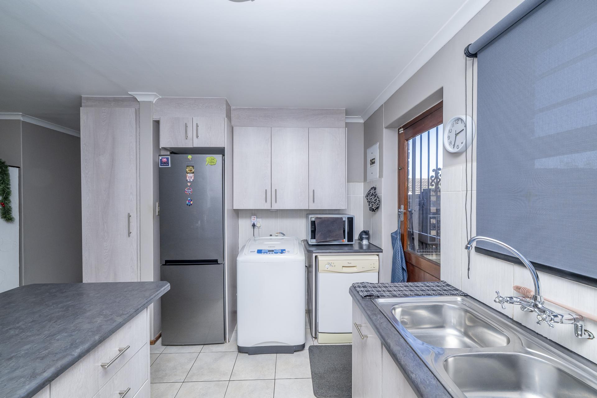  of property in Stellenridge