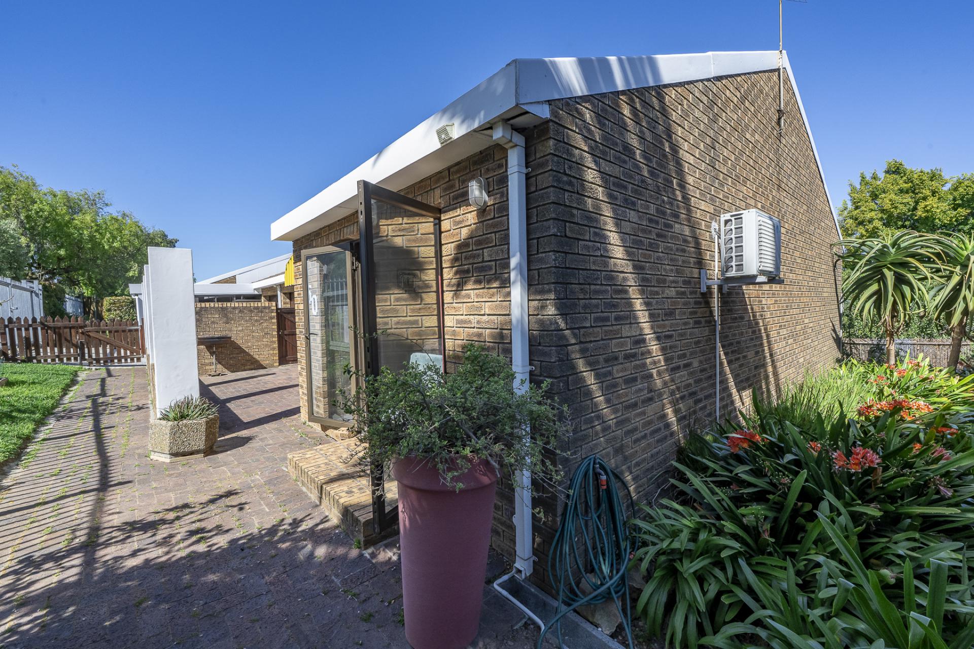  of property in Stellenridge