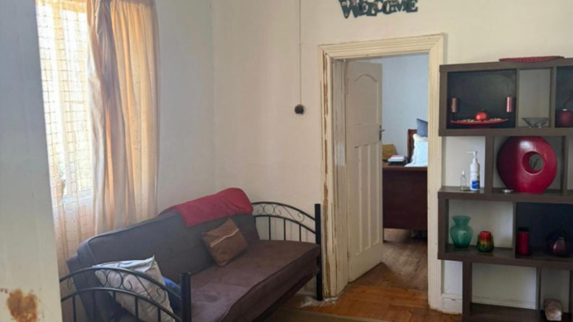 Lounges of property in Jansenville