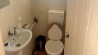 Bathroom 3+ of property in Jansenville