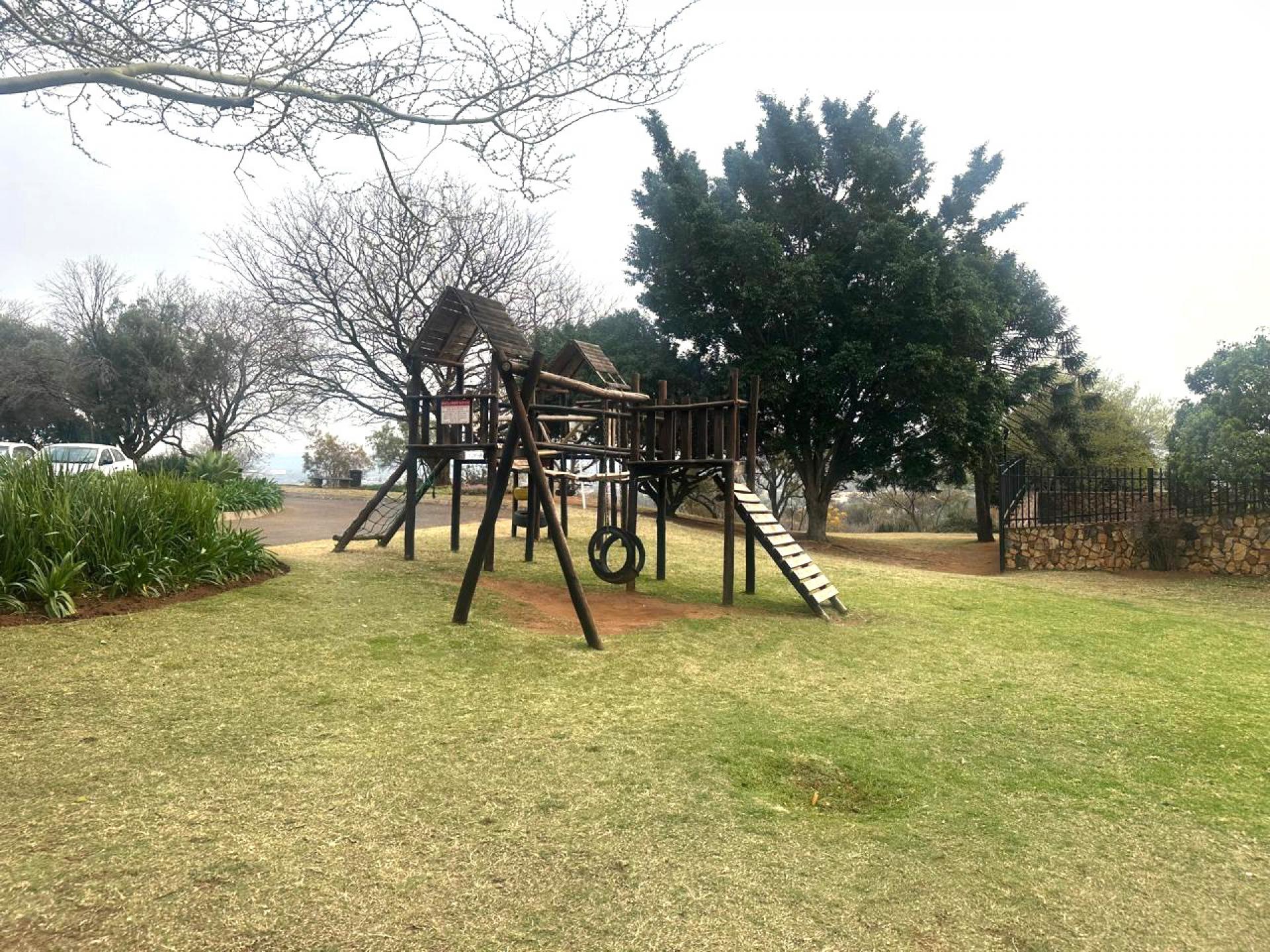  of property in La Montagne