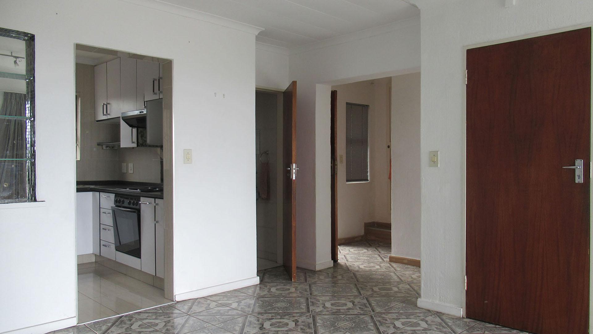 Dining Room - 12 square meters of property in Ridgeway