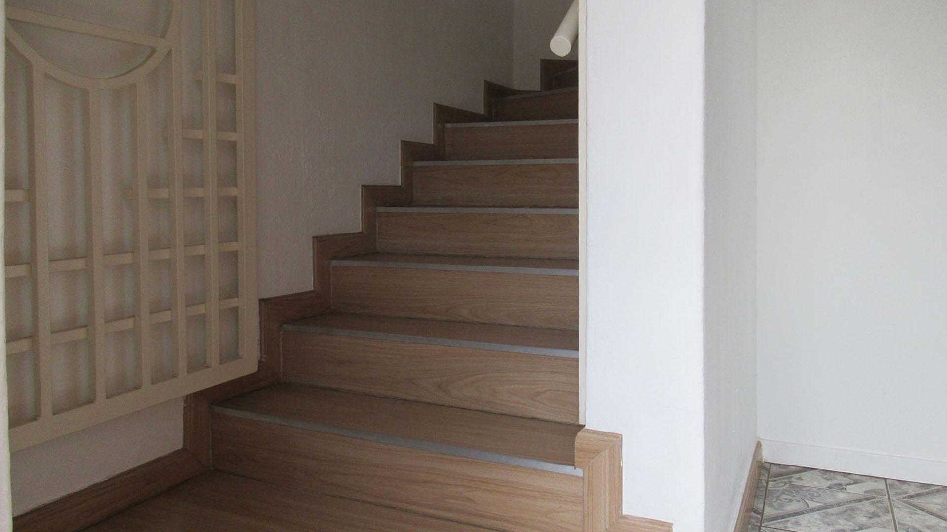 Spaces - 14 square meters of property in Ridgeway