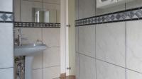 Main Bathroom - 5 square meters of property in Ridgeway