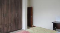 Bed Room 1 - 18 square meters of property in Elandspark