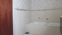 Main Bathroom - 8 square meters of property in Elandspark