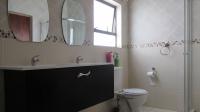 Main Bathroom - 8 square meters of property in Elandspark