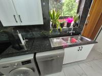  of property in Brackendowns