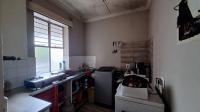 Kitchen - 9 square meters of property in Windsor East