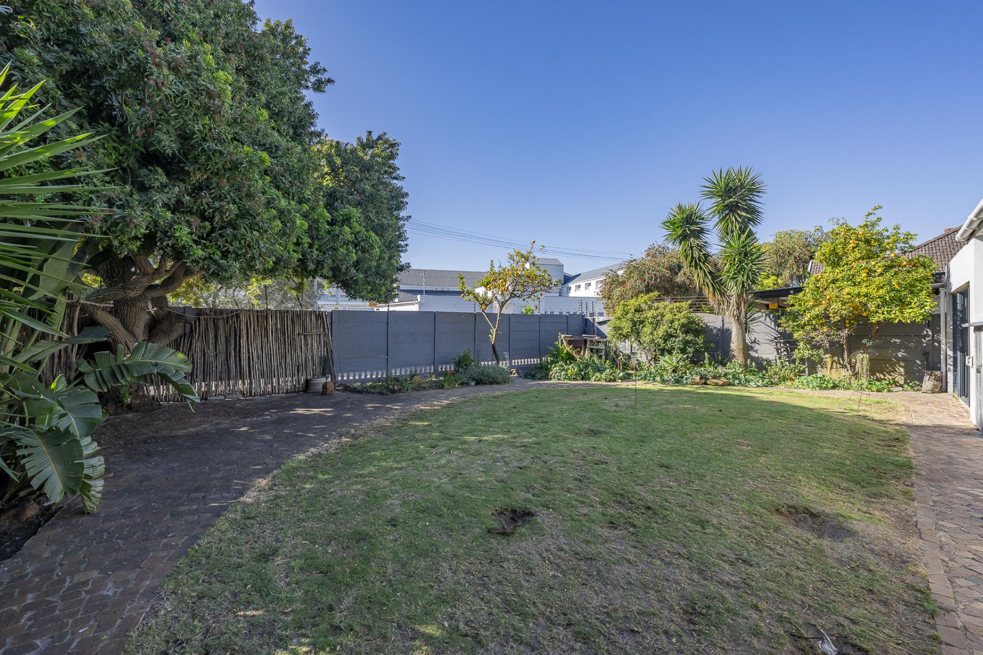  of property in Chrismar