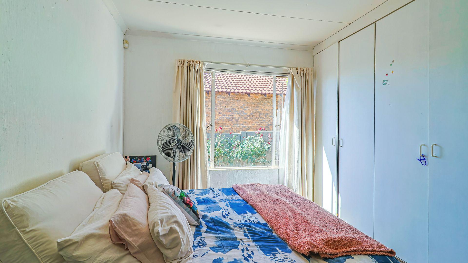  of property in Radiokop