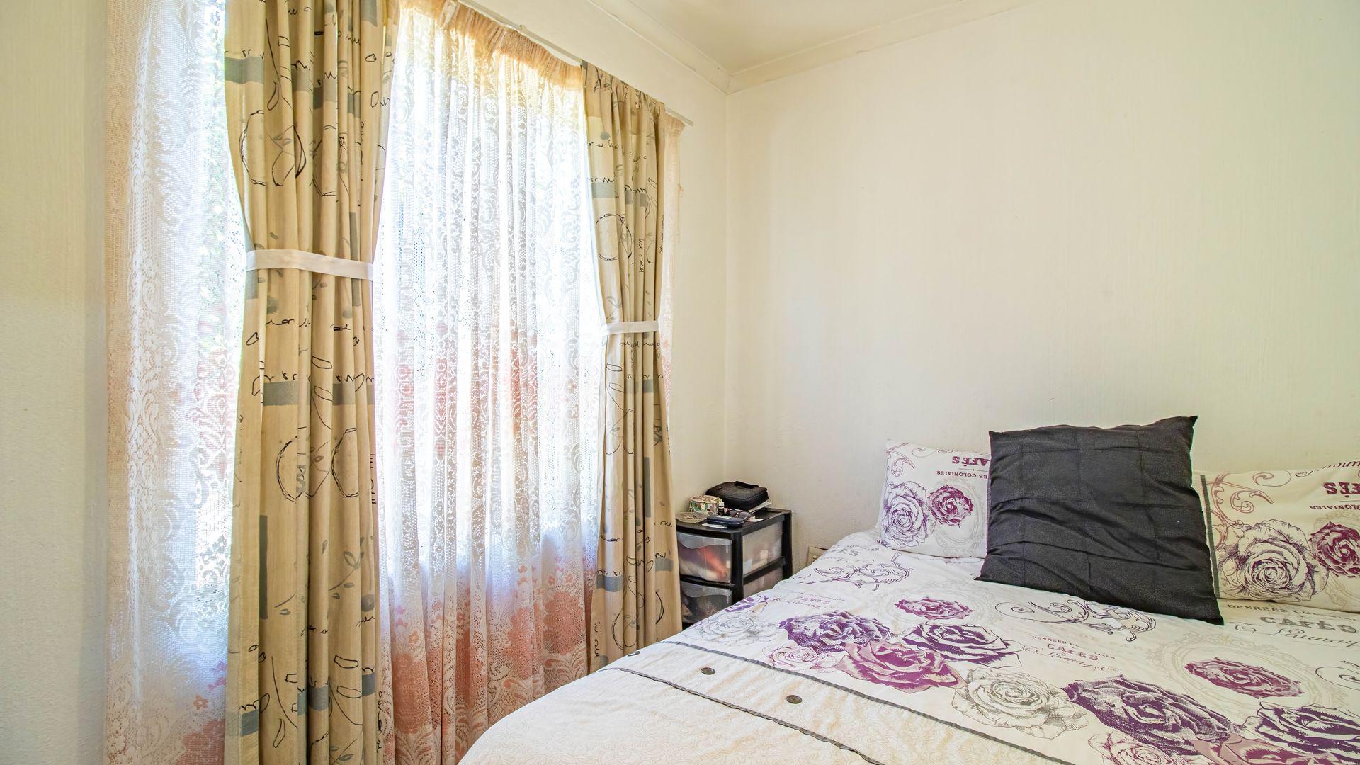  of property in Radiokop