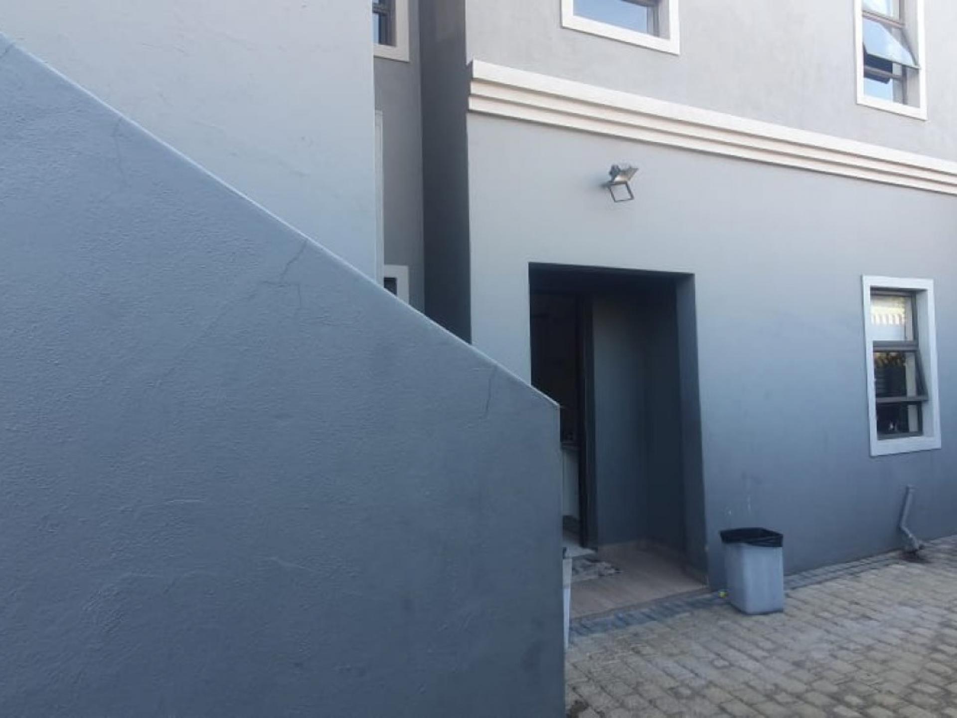  of property in Woodmead