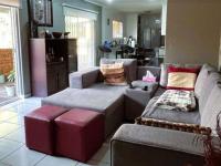  of property in Glenvista