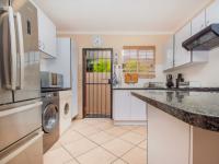  of property in Honeydew Manor