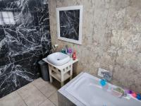  of property in Brackenhurst