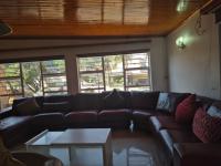  of property in Glenvista