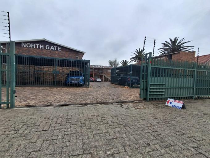 2 Bedroom Simplex for Sale For Sale in Crown Gardens - MR698859