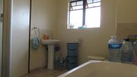 Bathroom 1 - 8 square meters of property in Halfway Gardens