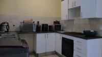 Kitchen - 6 square meters of property in Halfway Gardens