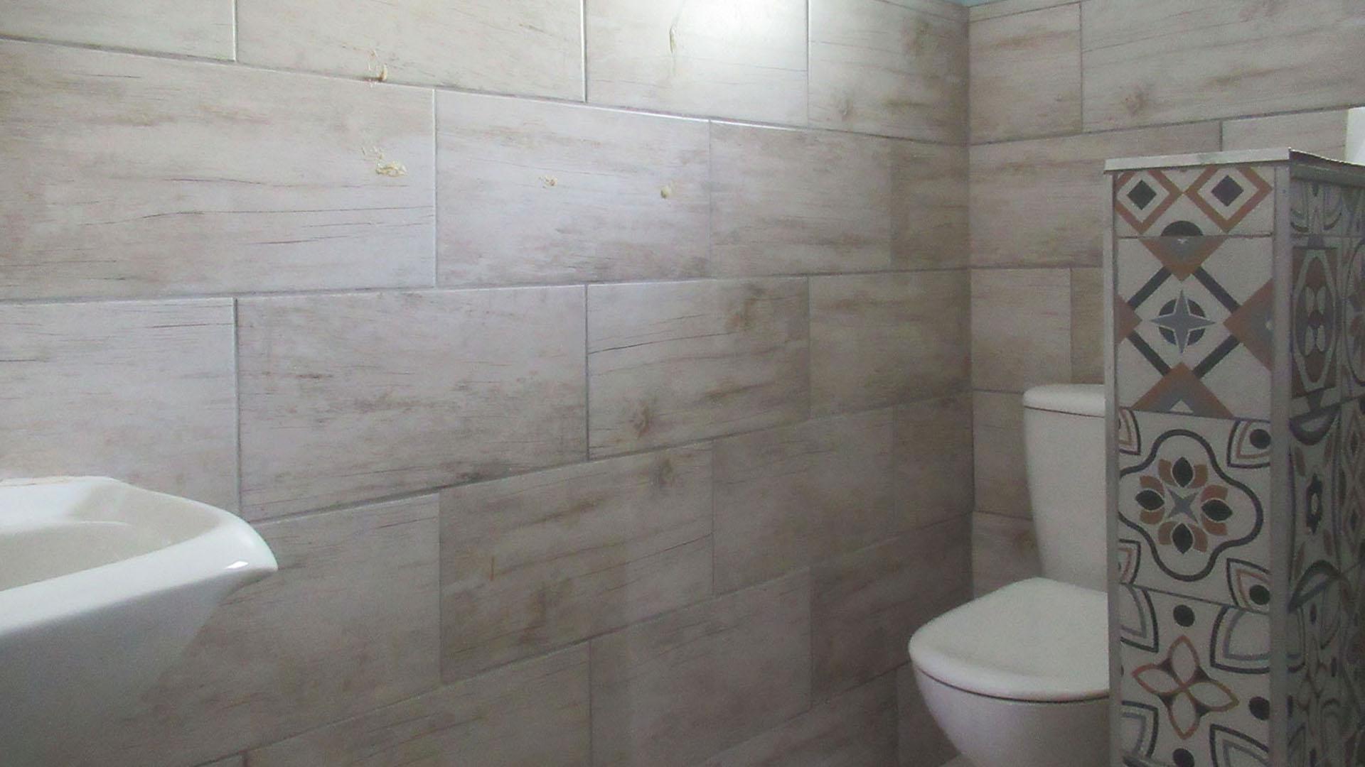 Bathroom 3+ of property in Ferndale - JHB