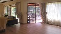 Dining Room - 34 square meters of property in Ferndale - JHB