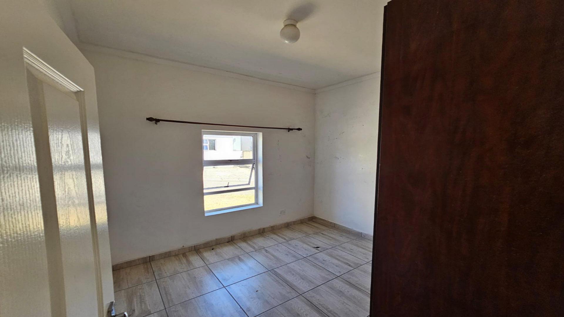 Bed Room 3 of property in East London