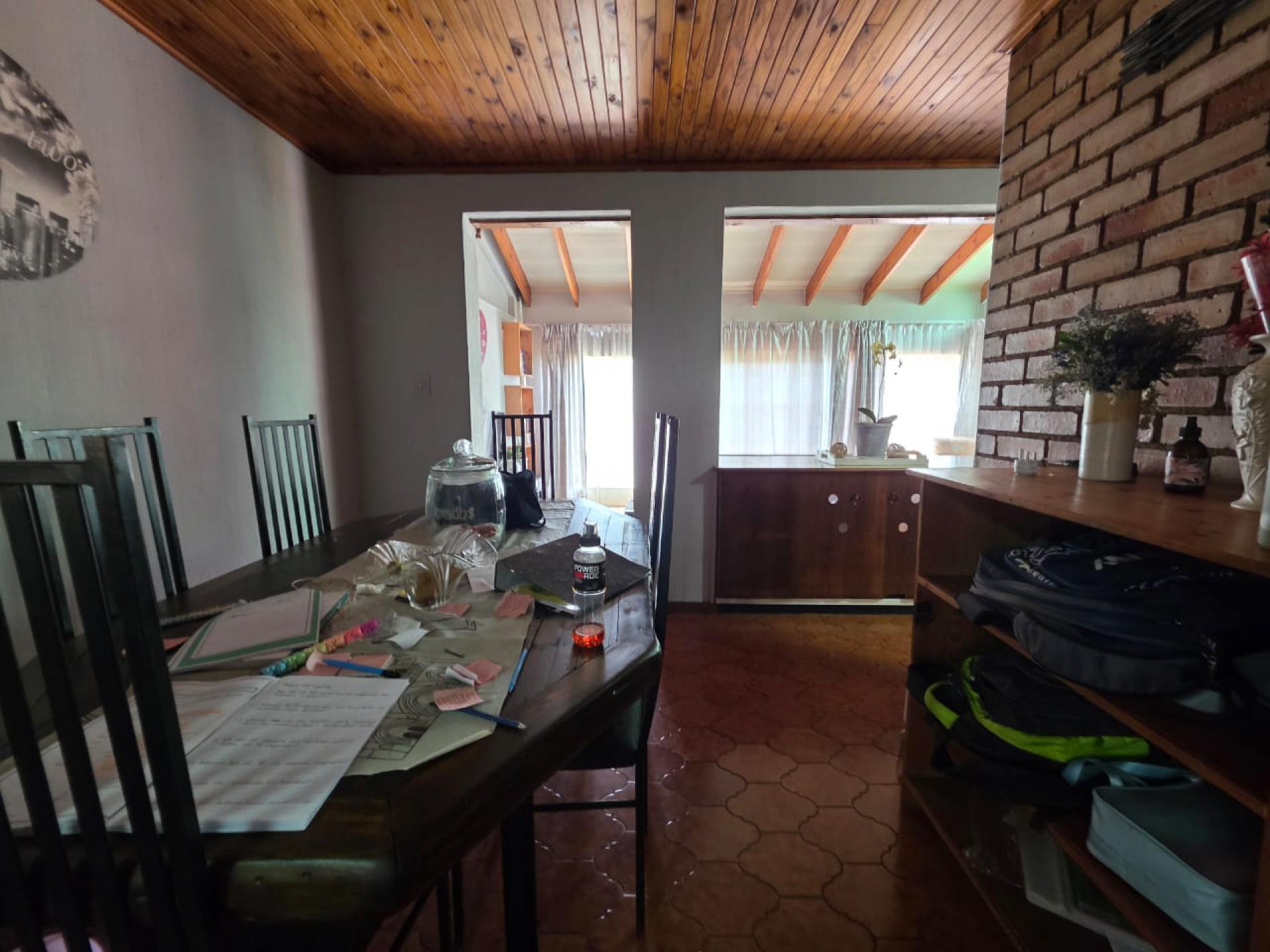  of property in Roodekrans