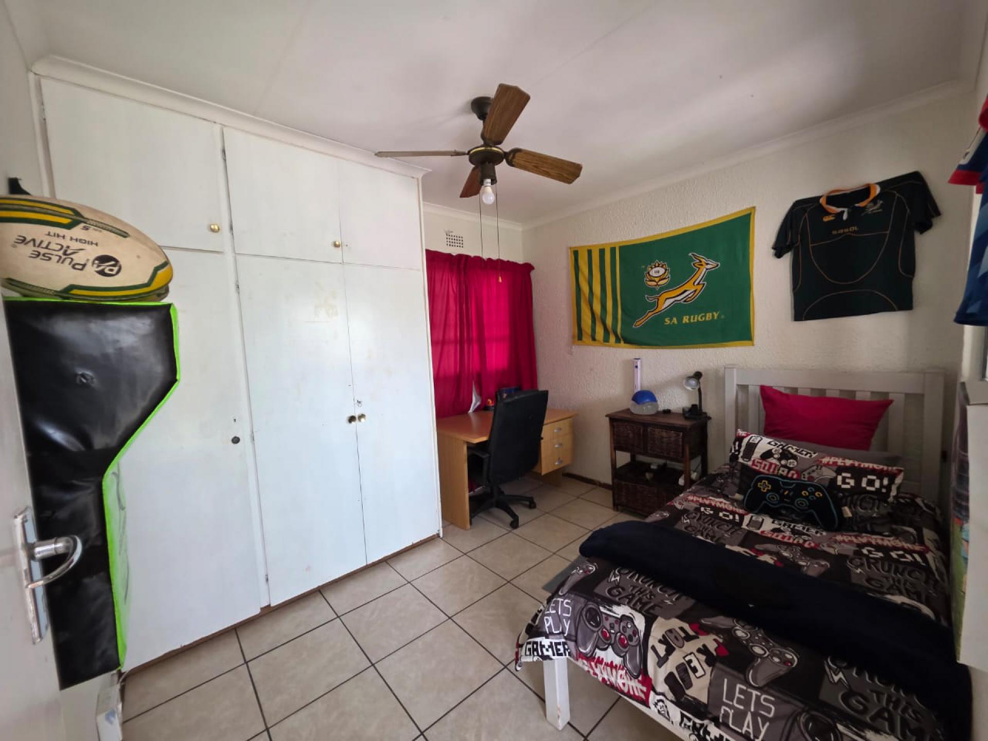  of property in Roodekrans