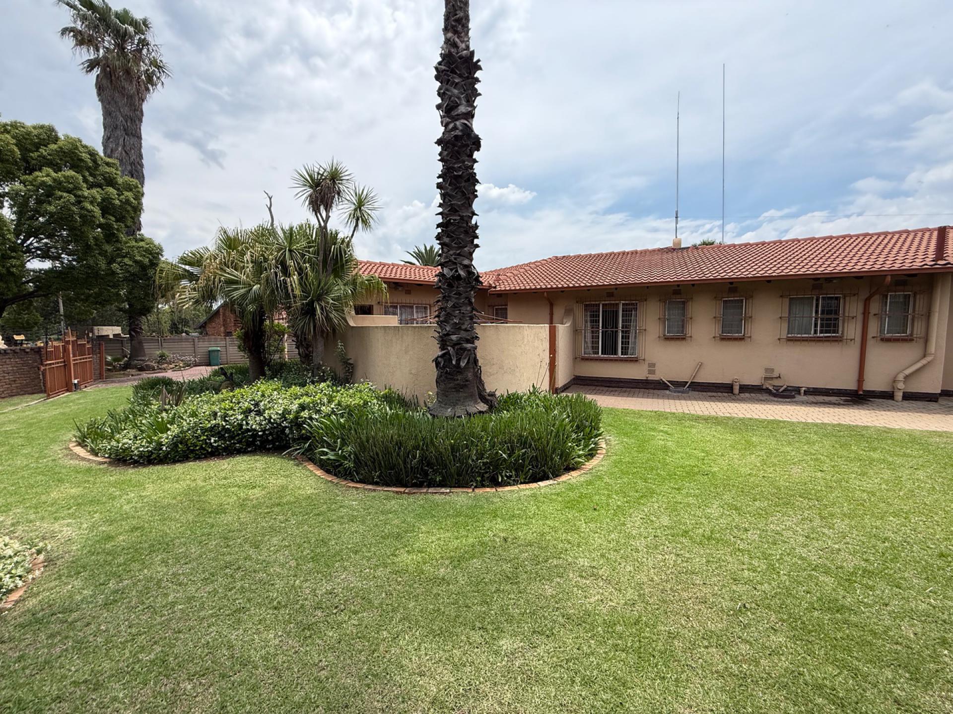  of property in Brackenhurst