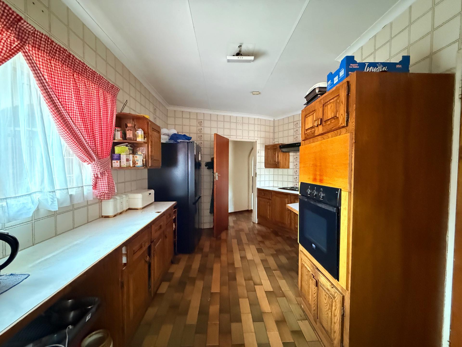  of property in Brackenhurst