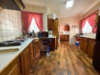  of property in Brackenhurst