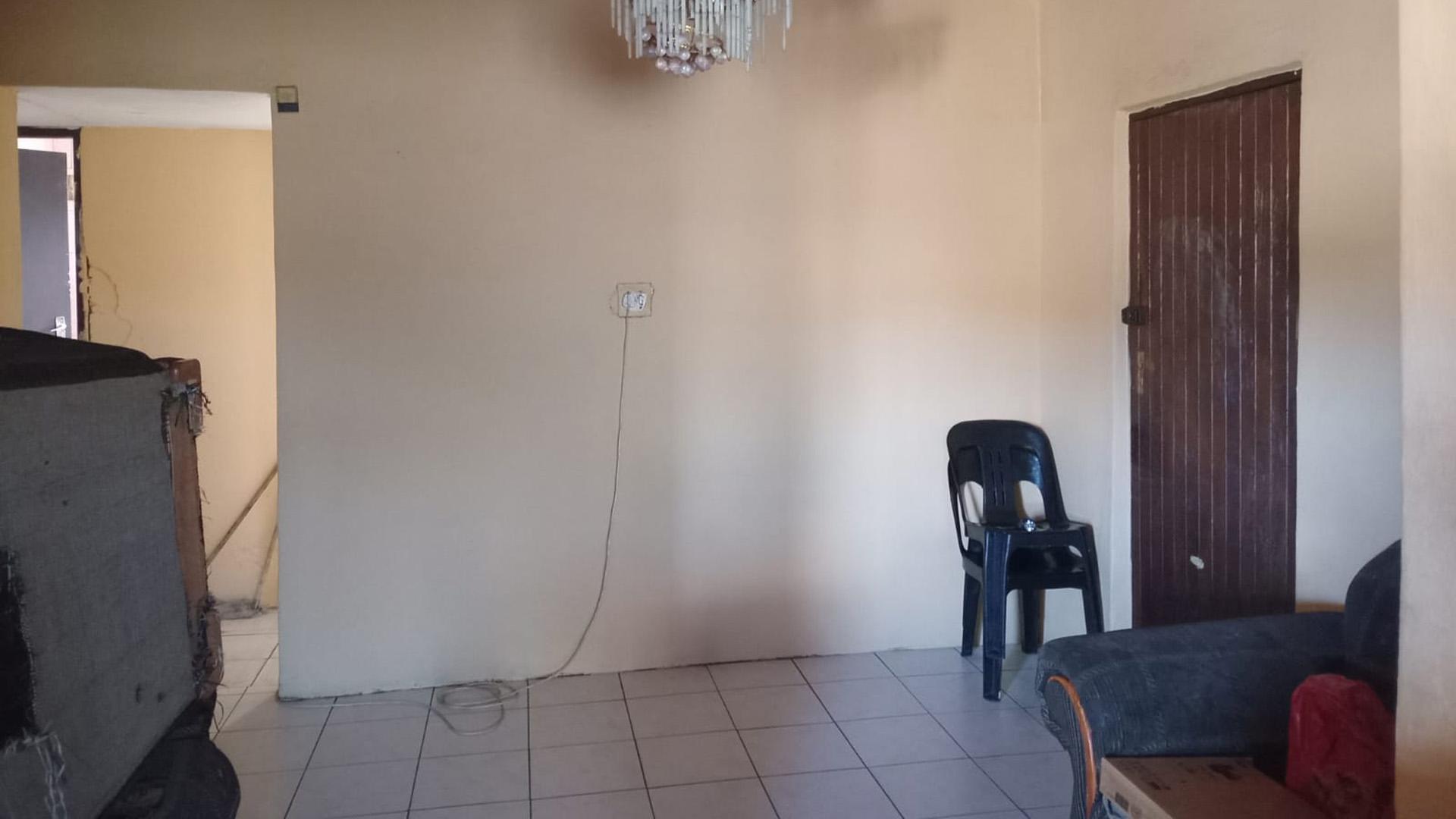 Lounges of property in Esikhawini