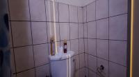 Bathroom 1 - 5 square meters of property in Pollak Park