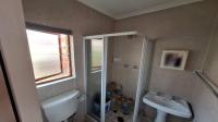 Bathroom 1 of property in North Riding A.H.