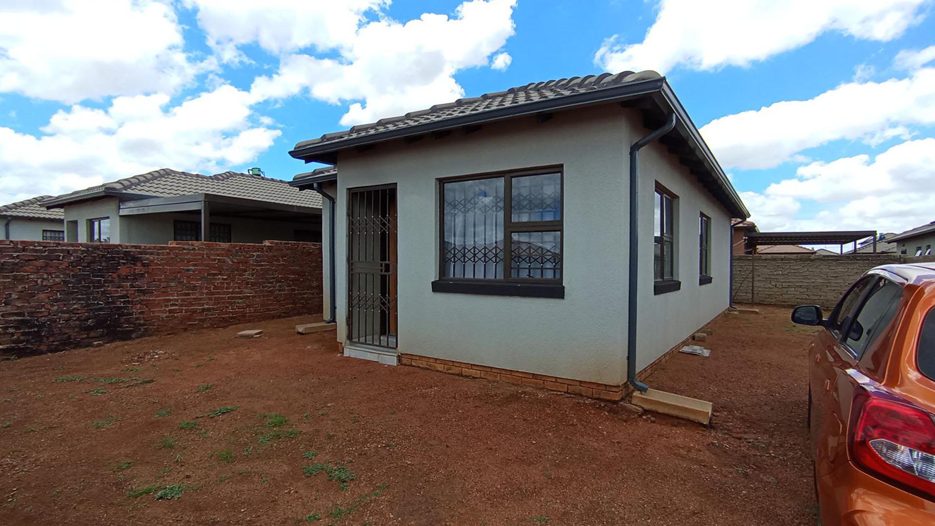 Front View of property in Soshanguve East