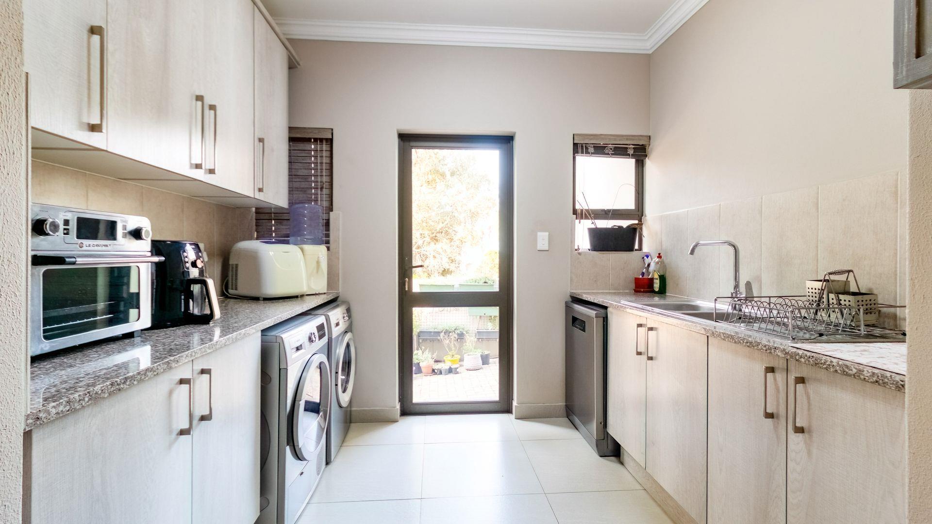  of property in Eye of Africa