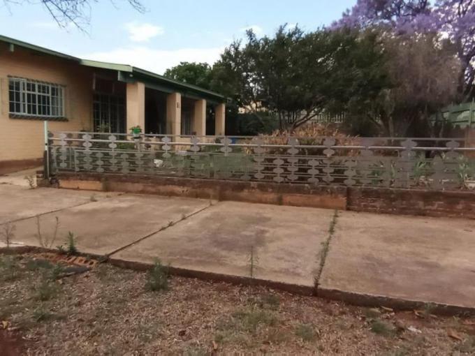 4 Bedroom House for Sale For Sale in Rensburg - MR698910