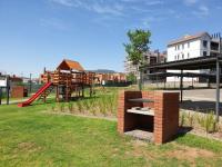  of property in Linbro Park A.H.