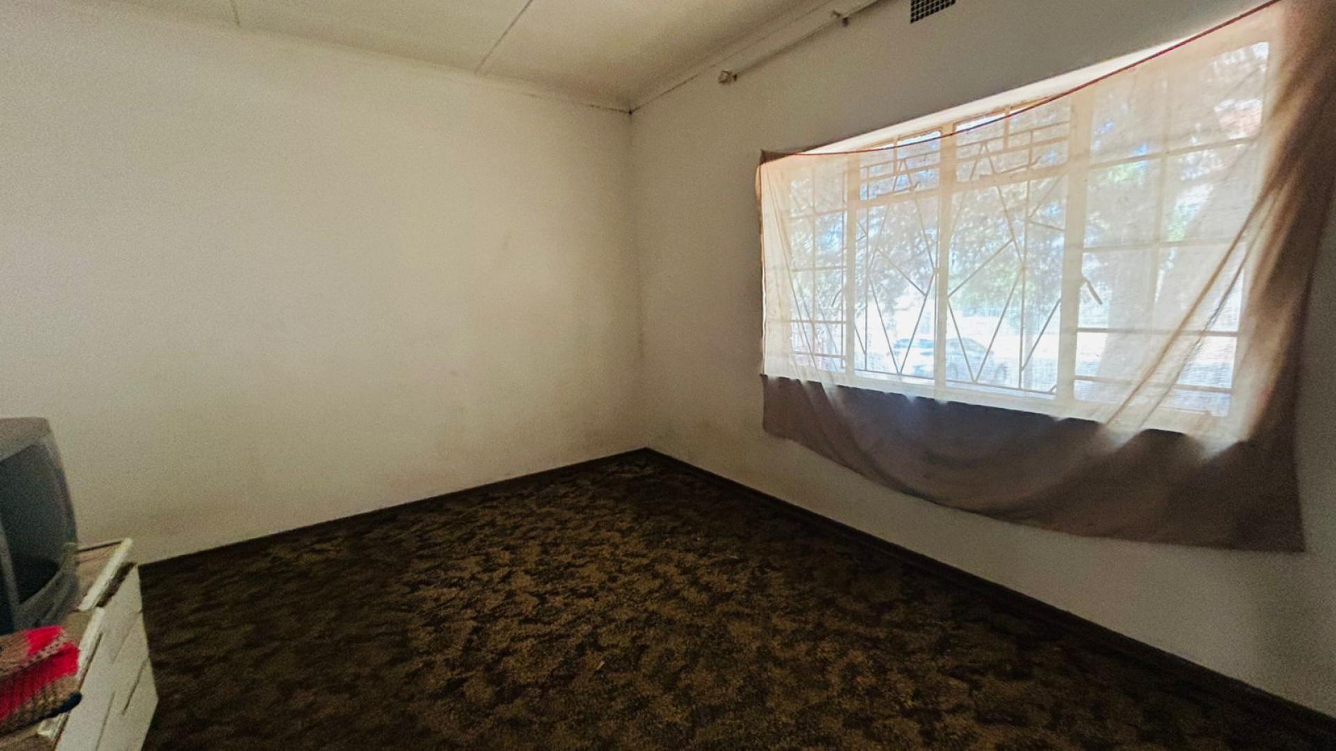  of property in Westpark