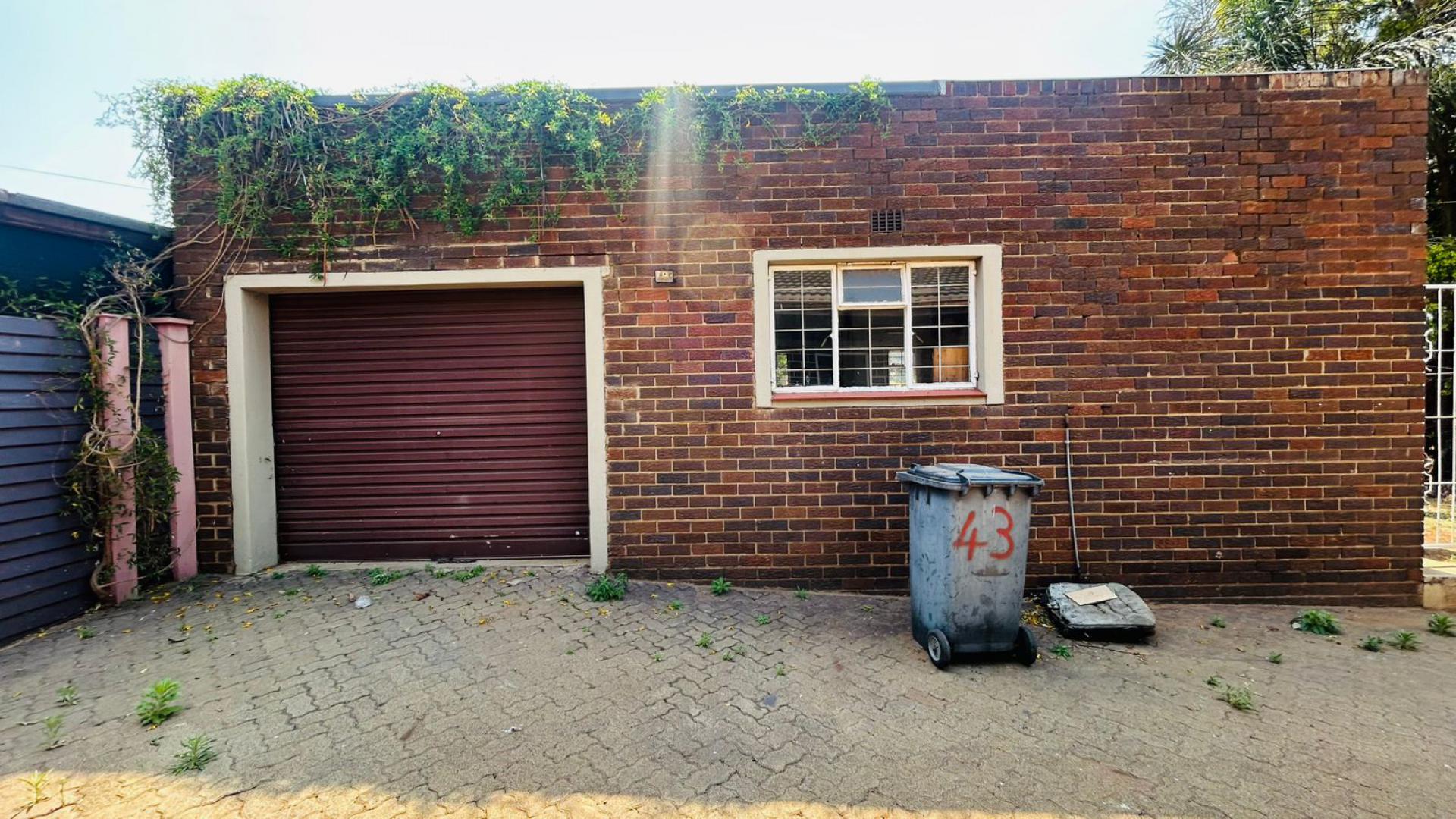  of property in Westpark