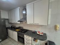  of property in Glenvista